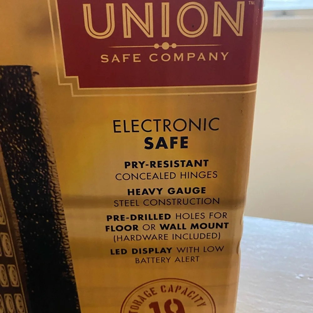 Electronic Safe - Picture 3 of 3